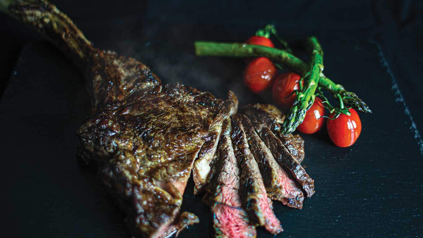 tomahawk steak