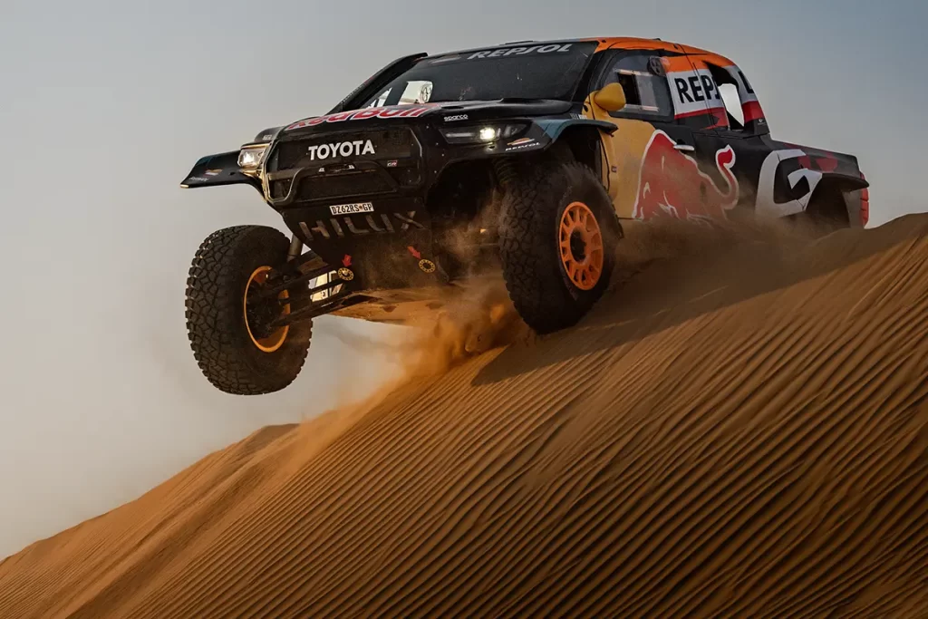 Toyota GR DKR HILUX EVO (2025)
