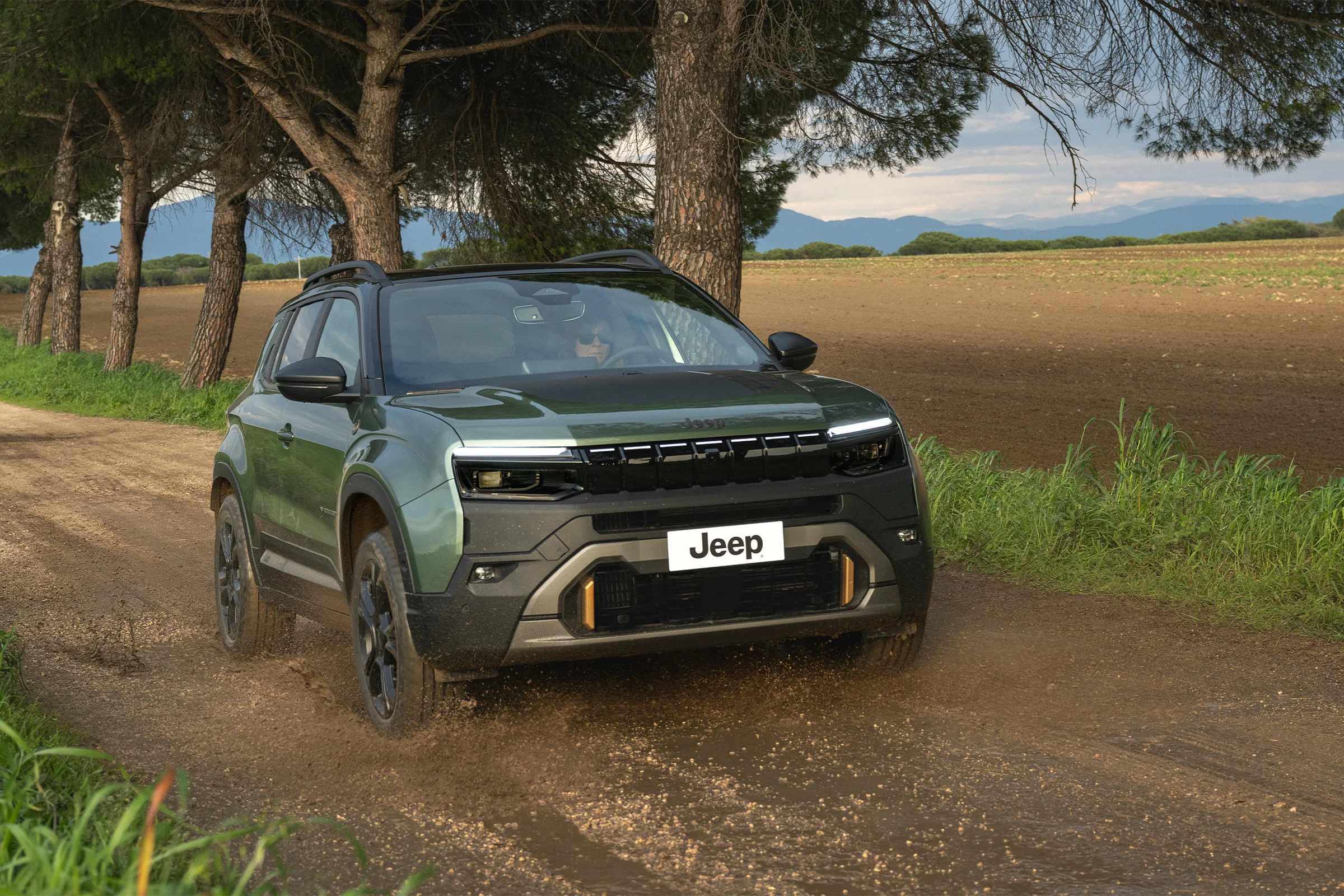 Jeep Avenger 4XE 85th Anniversary model