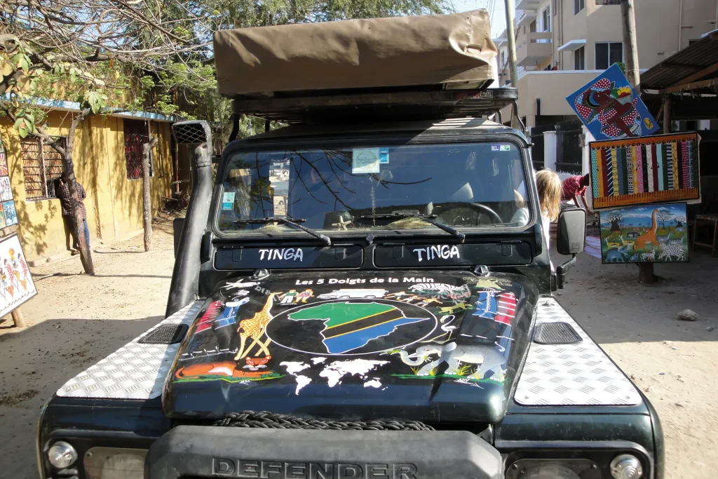 land rover bonnet with african artwork