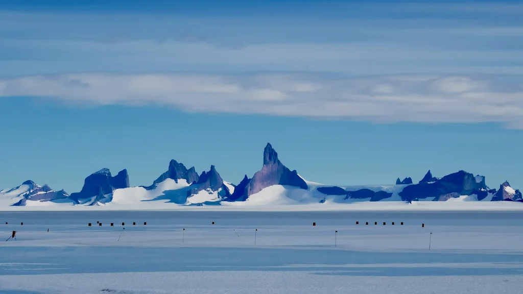 The mountains of Queen Maud Land put the scale of Antarctica into perspective. Kate’s proposed crossing would take the lessons learned here and apply them across an entire continent.